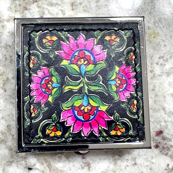 Brighton Accessories - Brighton Pill Box with Mirror on inside Like New